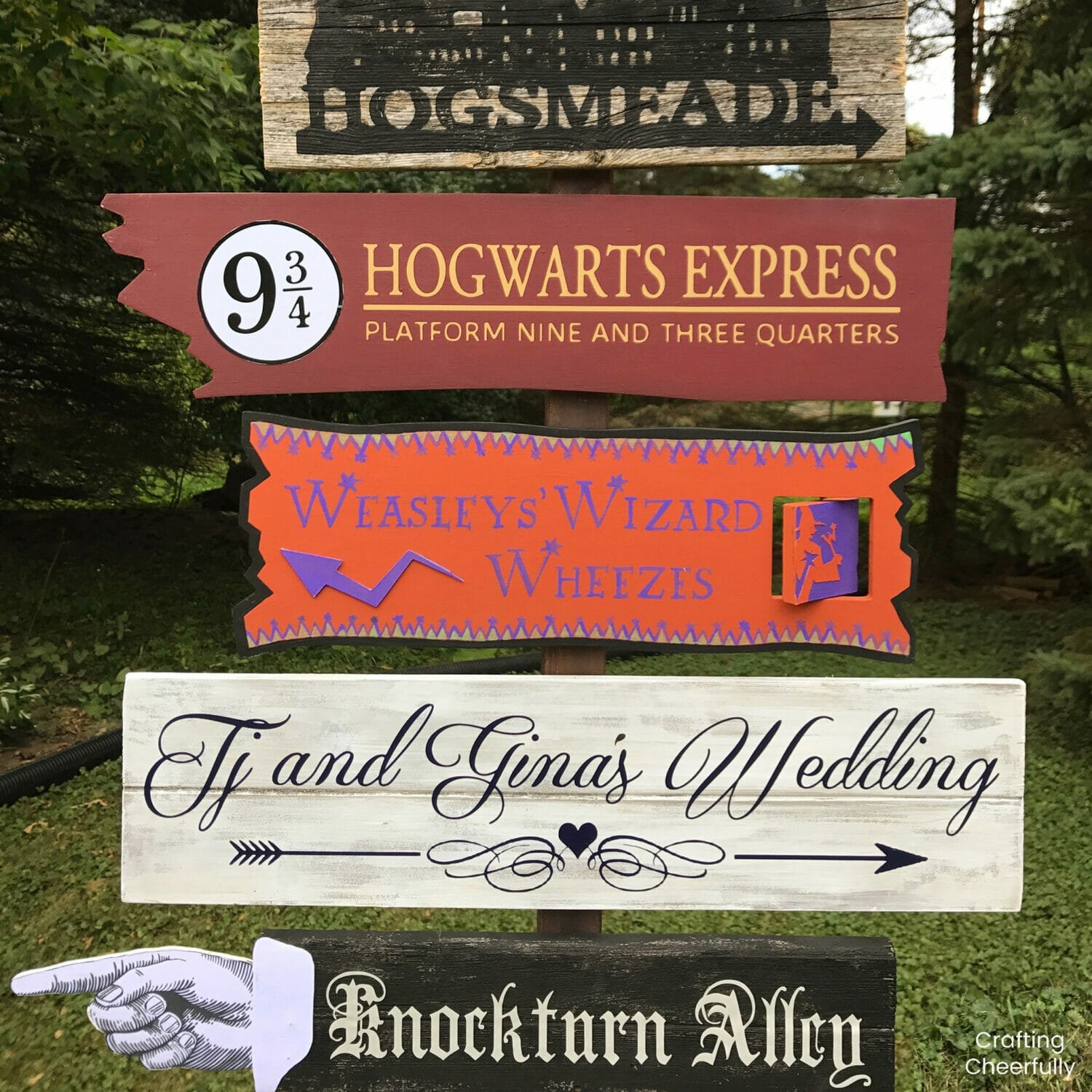 How To Make A DIY Harry Potter Directional Sign For A Wedding Or Party