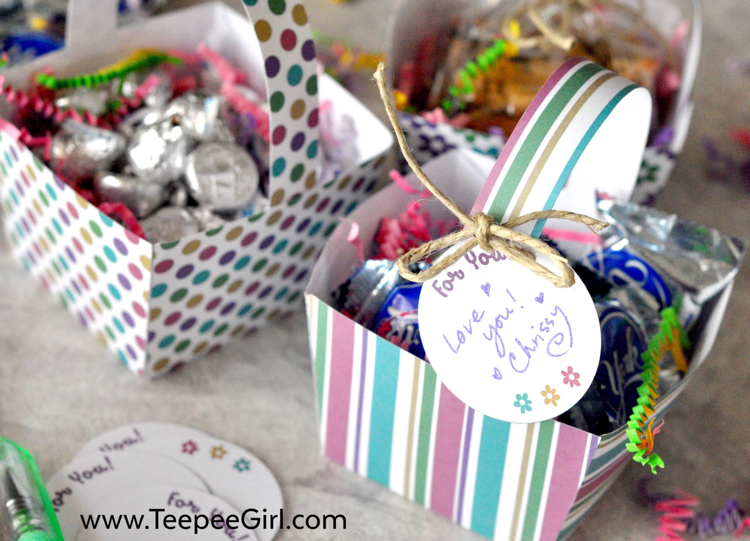 Free May Day Spring Basket Printables GIft Tags 