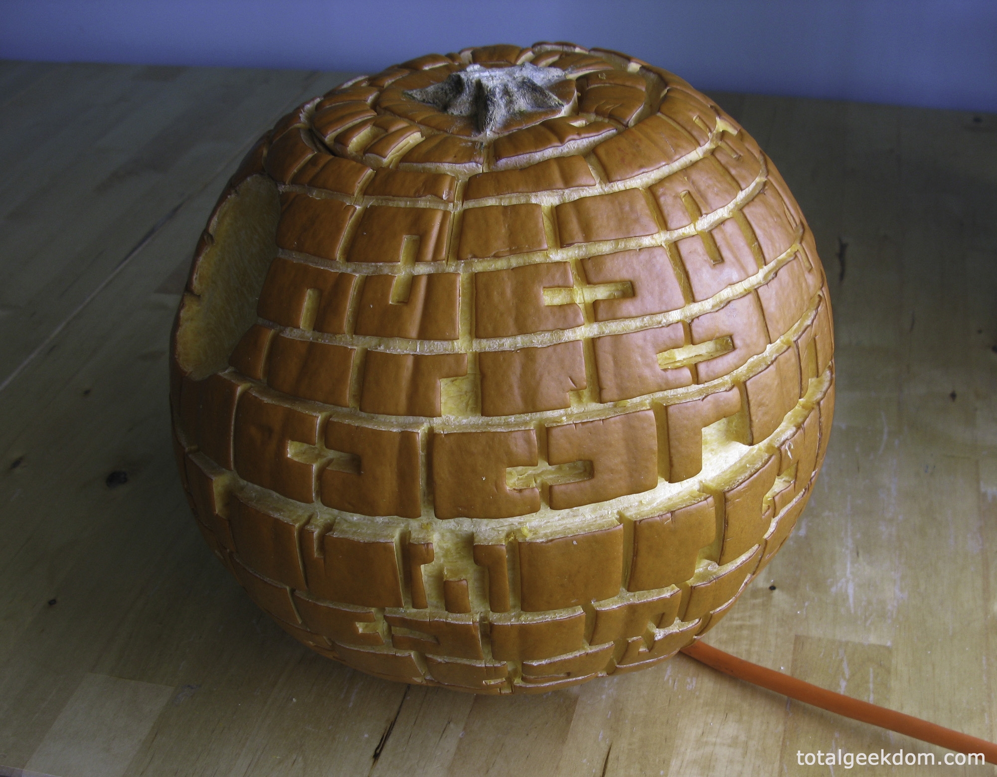 Star Wars Death Star Pumpkin Carving With CFL Powered Bulb Total Geekdom